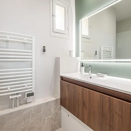 Panoramic - Superb Flat In The Heart Of The Old Town 5 Stars آنسي