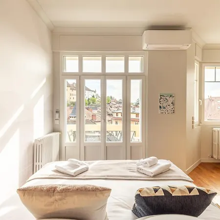 Panoramic - Superb Flat In The Heart Of The Old Town 5 Stars
